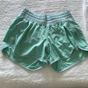 Lululemon size 10 shorts